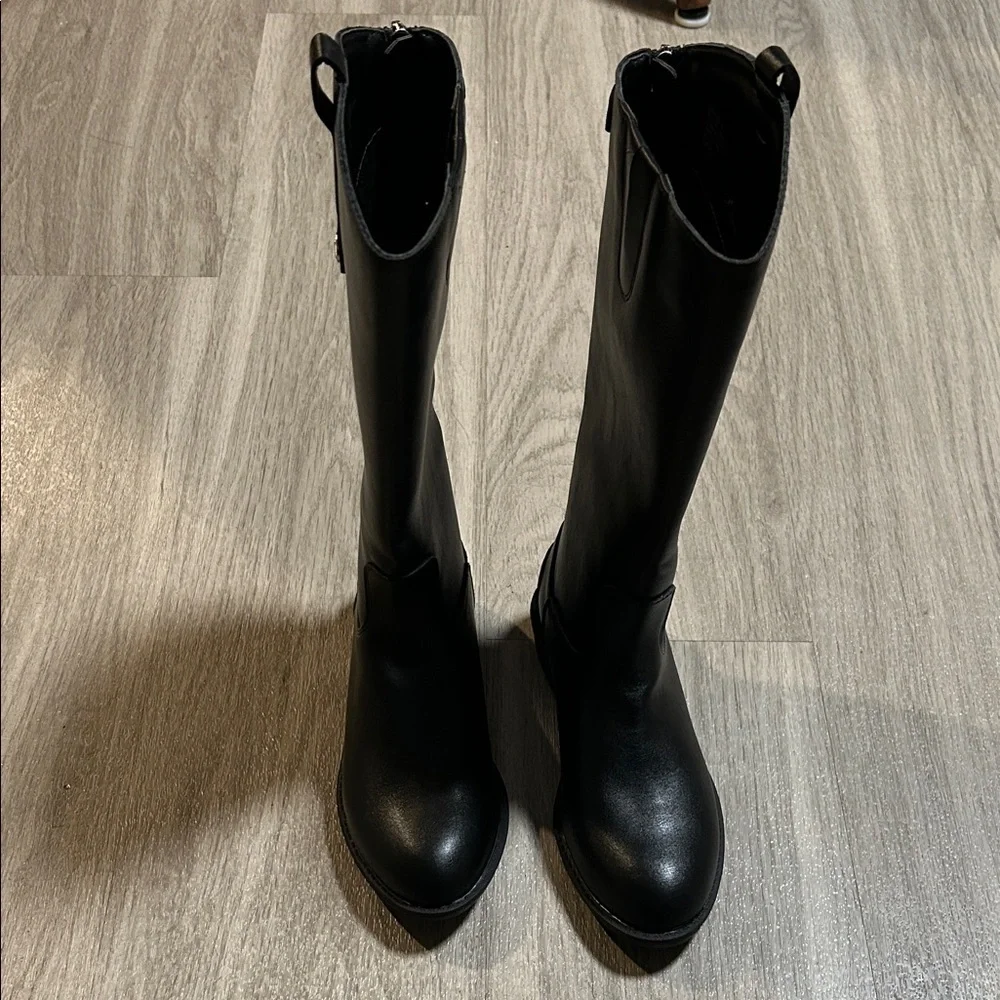 Sam Edelman Black Kids Boots with Silver Accents(NWOT)